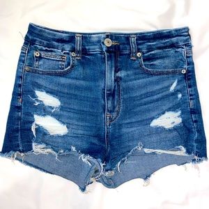 American Eagle Outfitters Curvy High Rise Shortie